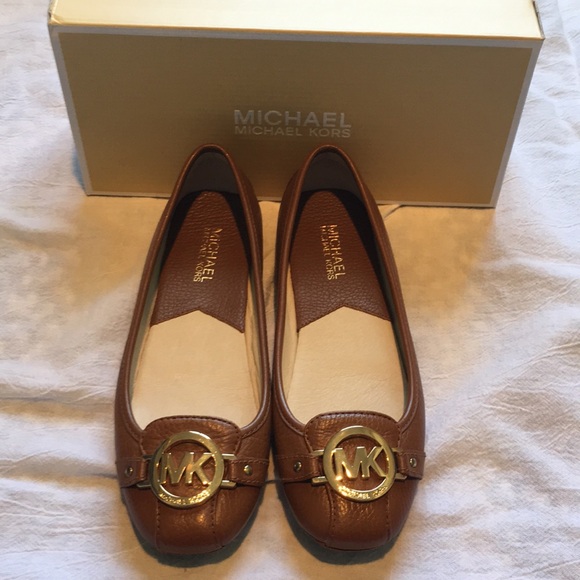 michael kors fulton moc luggage